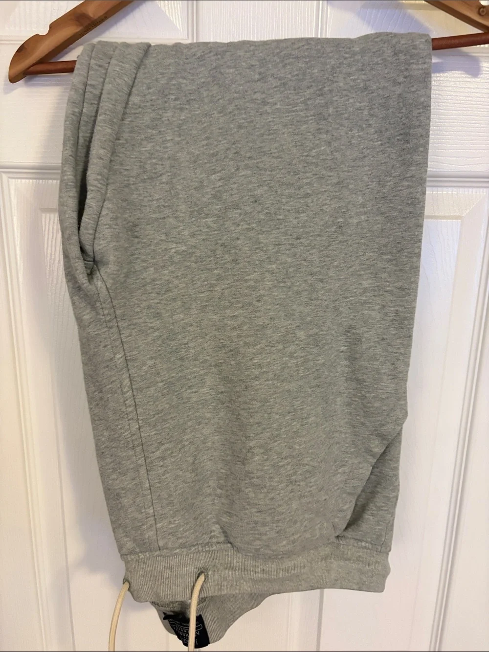 J. Crew Men's Heather Gray Sweatpants with Drawstring